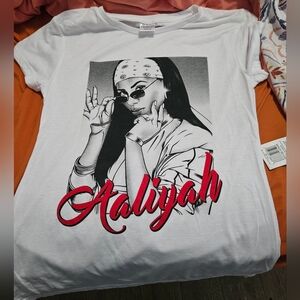 NWOT White Graphic Tee with Aaliyah Print